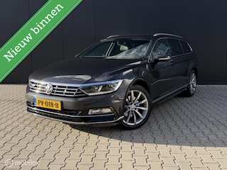Volkswagen Passat Variant 1.4 TSI Highline R-Line/Trekhaak/Virtual