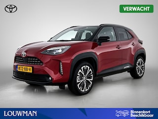 Toyota Yaris Cross 1.5 Hybrid 130 Executive + | JBL | Head-Up Display | Dodehoek detectie | Elektrische achterklep | Parkeersensoren voor+achter | Trekhaak | Apple CarPlay/Android Auto | Navigatie |