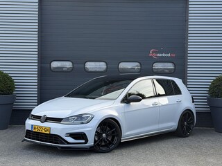 Volkswagen Golf 2.0 TSI 4Motion R 405 PK| Akrapovic | Panoramadak | Camera | Adaptive Cruise Control | Navigatie | Stoelverwarming |