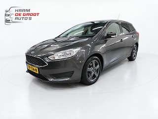 Ford Focus Wagon 1.0 Ecoboost/Navi/Winter pakket/Rijklaar!