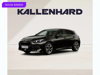 BMW 120 M-Sport Pro - Pano - Trekhaak - Premium Pack