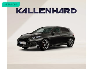 BMW 120 M-Sport Pro - Pano - Trekhaak - Premium Pack