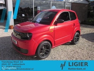 Ligier Myli diesel Executive stuurb. brommobiel nieuw