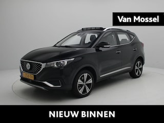 MG ZS EV Luxury 45 kWh | Panoramadak | Leder | Apple Carplay/Android Auto | Stoelverwarming | Led Verlichting |