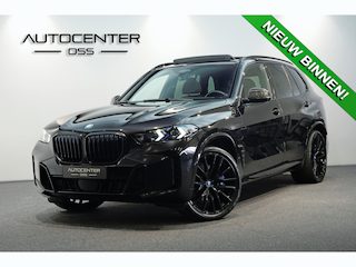 BMW X5 xDrive50e M-Sport | CARBON | B&W | SkyLounge | Pano | Soft Close | Trekhaak | BTW