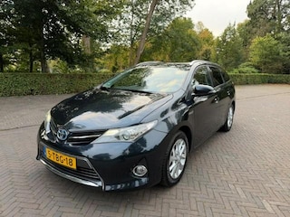 Toyota Auris Touring Sports 1.8 Hybrid Lease Pano/Navi/Camera/Led/APK