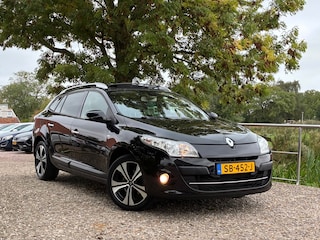 Renault Mégane Estate 1.4 TCe BOSE | Open dak + Navi + Cruise nu €3.975,-!!