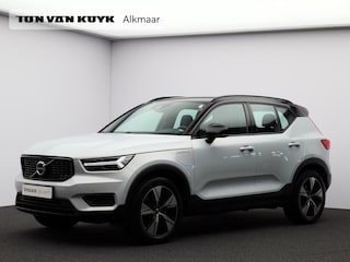 Volvo XC40 T4 Recharge R-Design / Trekhaak / Adaptive Cruise / Stoel+Stuurverwarming / Keyless / Carplay / Nubuck Bekleding / Elektr. Achterklep /