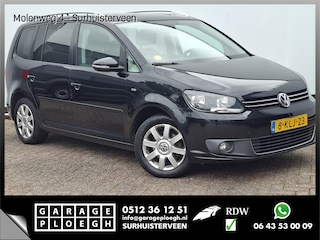 Volkswagen Touran 1.6 TDI Highline BlueMotion 7p. Pano.dak Trekhaak Export?