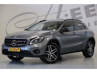 Mercedes-Benz GLA 180 Premium/ Achteruitrijcamera/ Panoramaschuifdak/