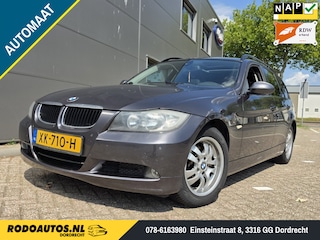 BMW 3-serie Touring 320i BusinessLine Automaat Navi/Pano✅