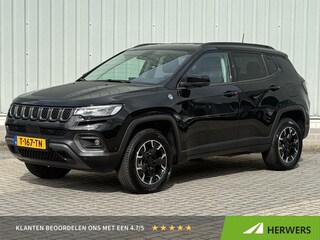 Jeep Compass 4xe 240 Plug-in Hybrid Electric Trailhawk / Stoel/Stuurverwarming / Stoelventilatie / All Season banden / Lederen bekleding / Geheugenstoelen / 360 Camera / Alpine Audio Systeem /