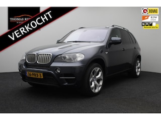 BMW X5 xDrive30d High Executive 2011 | Trekhaak Elektrisch | Schuifkantel Dak | Navigatie | Memory Seats | Climate Control Separaat | Multifunctioneel Stuurwiel | Window Blinds | Nationale Autopas