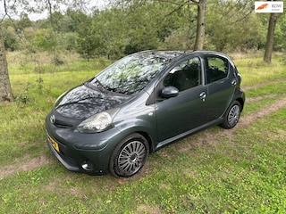 Toyota Aygo 1.0 VVT-i Comfort apk t/m 05-08-2027