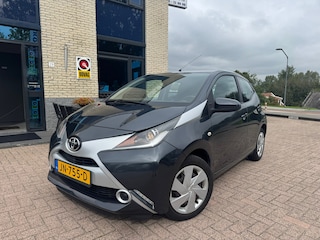 Toyota Aygo 1.0 VVT-i- bluetooth- unieke kmstand- automaat
