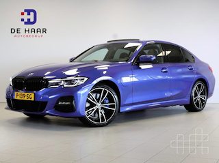BMW 330e M Sport  Portimao Blau  Schuifdak  Laserlight  Head-Up  Harman Kardon  Adaptief M-onderstel  19 791M  Memory  Com