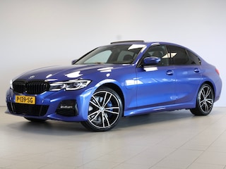 BMW 330e M Sport Portimao Blau Schuifdak Laserlight Head-Up Harman Kardon Adaptief M-onderstel 19 791M Memory Com