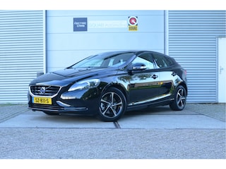 Volvo V40 1.6 T2 Summum Distributieriem en laatste beurt bij 195.000km