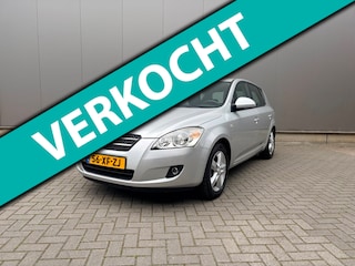 Kia Ceed Cee'd 1.6 X-clusive
