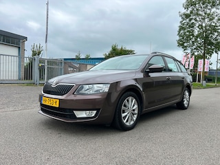 Skoda Octavia Combi 1.4 TSI Greentech Ambition Businessline