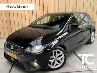Seat Ibiza 1.0 TSI FR Business Intense Apple CarPlay/Android Auto | Achteruitrijcamera | Cruise & climate control | DAB ontvanger | Navigatiesysteem | Lichtmetalen velgen | Parkeersensoren voor en achter