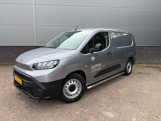 Toyota Proace City Navigator Long 50 kWh