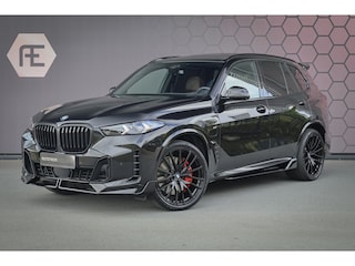 BMW X5 xDrive50e 490PK | SOFTCLOSE | H/K | 22" | PANORAMADAK | STOELKOELING MASSAGE VERWARMING | STUURWIELVERWARMING | ELEKTRISCHE TREKHAAK | COMFORT PLUS PACK | INNOVATION PACK | M PACK | TRAVEL PACK | WARMTECOMFORT PACK | ETC.