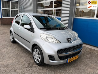 Peugeot 107 1.0-12V XS