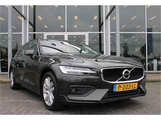 Volvo V60 B3 164PK Automaat Core | Camera | Verw. Stoel- & stuurwiel | Pilot Assist | BLIS | DAB Audio |