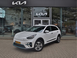 Kia Niro e-Niro ExecutiveLine 64 kWh | Leder | Memory | JBL | Schuifdak | Stoelventilatie | All-Season | tot 10 jaar Garantie |