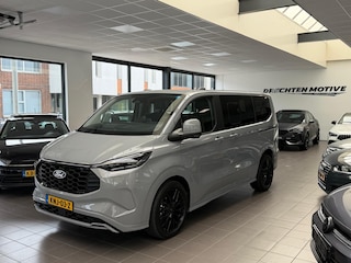 Ford Tourneo Connect Titanium PHEV L2 8p / Panorama / memory / led / ca