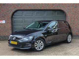 Volkswagen Golf 1.0 TSI Connected Series - automaat - camera - cruise - navigatie