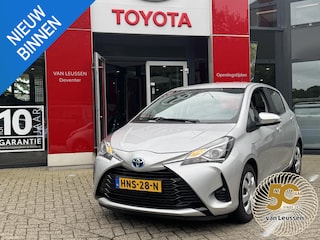 Toyota Yaris 1.5 Hybrid Dynamic PARKEERCAMERA AIRCO NIEUWE ALL-SEASONBANDEN