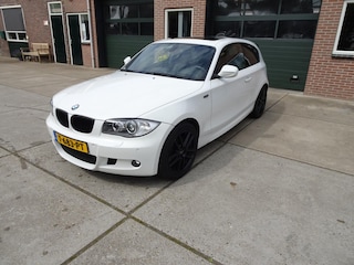 BMW 118i High Executive