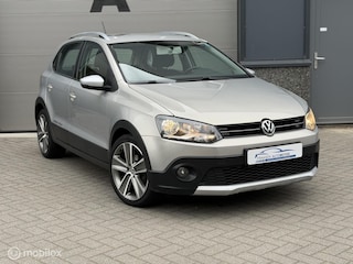 Volkswagen Polo 1.2 TSI Cross Clima/Cruise/Camera