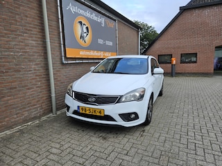 Kia ProCeed pro_cee'd 1.4 CVVT Navigator Plus Pack