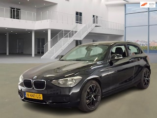 BMW 114i EDE Corporate NAVI PSENSOR CRUISE 2 X SLEUTELS
