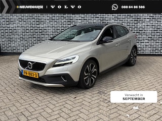 Volvo V40 1.5 T3 Nordic+ | Panoramadak | Achteruitrijcamera | Parkeersensoren | Lederen Bekleding | All-Season Banden | Lichtmetalen Velgen 18 inch | Alarm | Keyless Entry | LED Koplampen | Stoelverwarming | Navigatie | High Performance Audio