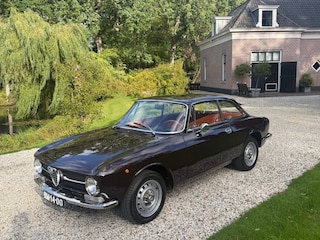 Alfa Romeo GT 1300 GT Junior 1972 GERESTAUREERD