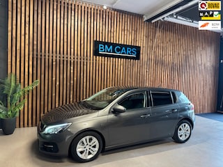 Peugeot 308 1.2 PureTech Panodak,Navi,Cruise
