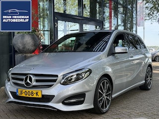 Mercedes-Benz B-klasse 180 Ambition AUTOMAAT | LED | Airco | Navigatie | Parkeersensoren | Cruise Control | Licht metalen velgen