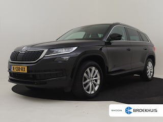Skoda Kodiaq 1.5 TSI Business Edition 150pk DSG/AUTO | Camera | Elektr. Trekhaak | Apple Car Play / Android l Cruise control | Navigatie | Getint glas achter | 18" LMV