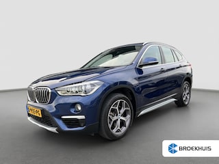 BMW X1 sDrive20i High Executive Automaat | Camera | Lederen bekleding | Parkeersensoren | Cruise controle | 18'' velgen | Elektrische achterklep | LED koplampen | Stoelverwarming | Climate controle