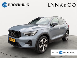 Volvo XC40 T4 Plug-in hybrid Plus Dark Trekhaak | Apple Carplay/Android Auto | Premium audio | Stuurverwarming | Achteruitrijcamera | Extra getint glas |