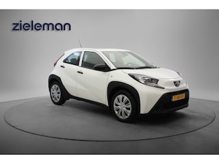Toyota Aygo 1.0 VVT-i MT - Carplay, Adaptive Cruise, Airco