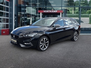 Seat Leon 1.4 TSI eHYBRID FR ELEK-KLEP/ACC/STOEL+STUURVERW/CARPLAY