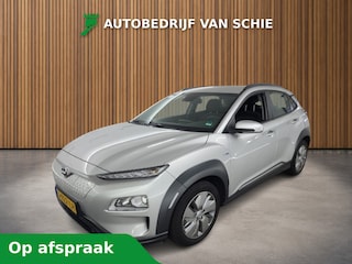 Hyundai Kona EV Comfort 64 kWh 1e-Eig. & Dealer-Onderh. BOVAG-Garantie. NL-Auto.