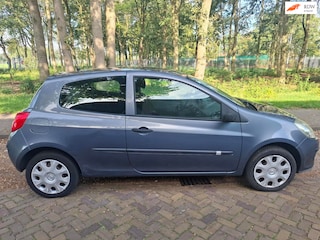 Renault Clio 1.2-16V Authentique apk 5-11-2027