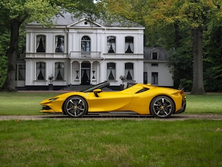 Ferrari SF90 Spider 4.0 V8 Assetto Fiorano