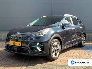 Kia Niro e-Niro DynamicPlusLine 64 kWh / Trekhaak / Dealer onderhouden / Apple carplay / Android auto / Navigatie / Achteruitrijcamera / Stoelverwarming / Cruise control /